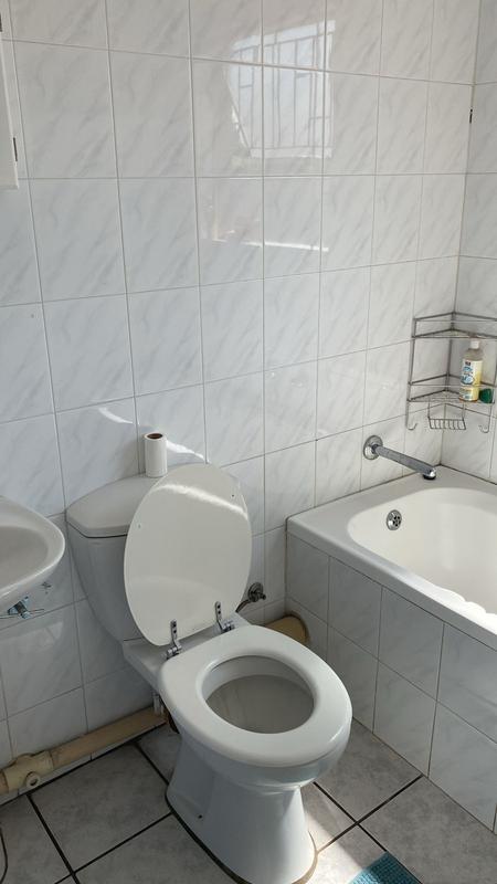 To Let 2 Bedroom Property for Rent in Vaalpark Free State